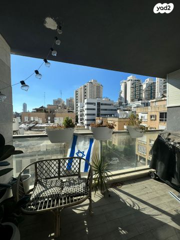 דירה, ההגנה, רמת עמידר, רמת גן