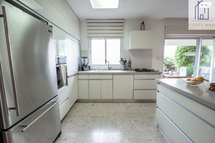 דירת גן, מנתור, הנחלים, מודיעין מכבים רעות