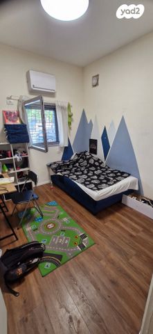 דירת גן, נווה זמר, רעננה