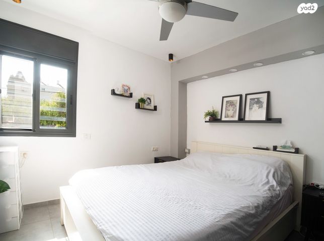 דירה, משה סנה, נס ציונה