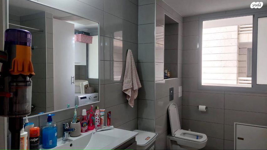 דירה, האימהות 10, סביוני נצר סירני, נס ציונה