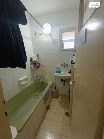 דירה, נחל אשכול 406, קרית ארבע, קרית ארבע