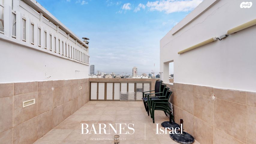 גג/ פנטהאוז, דולפין 10, בת ים