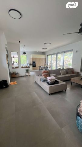 בית פרטי/ קוטג', אילון, אילון