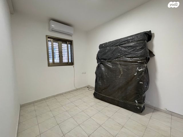 דירה, כפר גלעדי, פלורנטין, תל אביב יפו