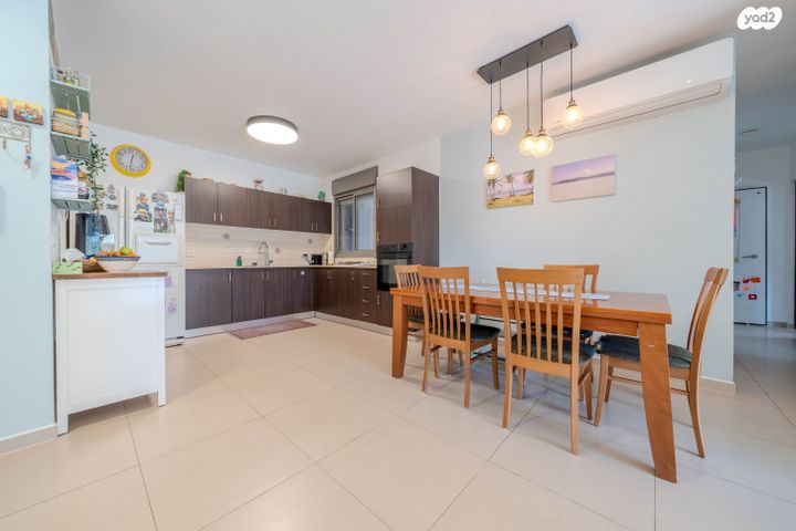 דירת גן, גפן 29, החורש, חריש