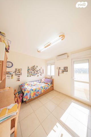 טריפלקס, טבריה, רמת הנחלים / רמת בית שמש א', בית שמש