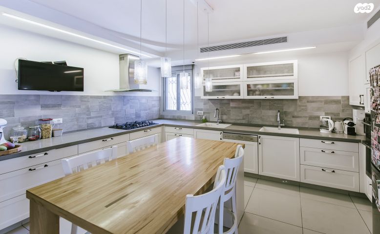 דירה, הדר גנים, פתח תקווה