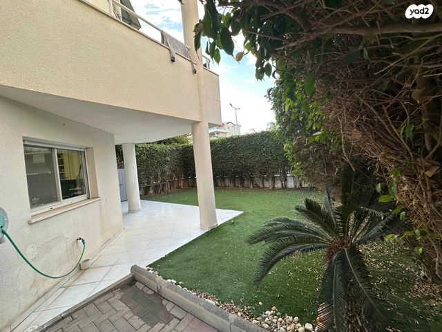 דירת גן, נהריה