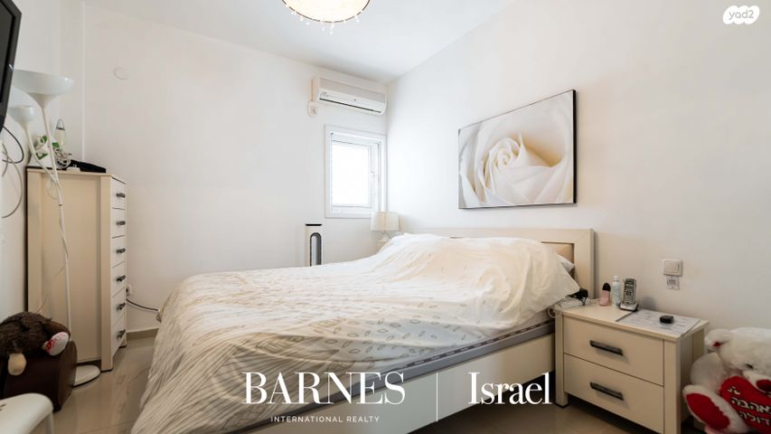 גג/ פנטהאוז, דולפין 10, בת ים