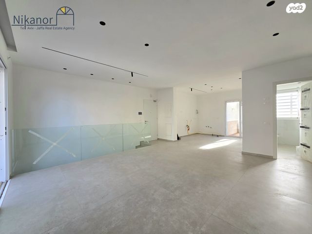 דופלקס, פחד יצחק, עג'מי, גבעת העליה, תל אביב יפו