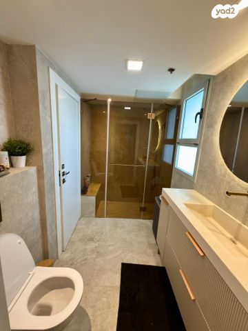 דירה, כינור, הקריה מע"ר, אשדוד