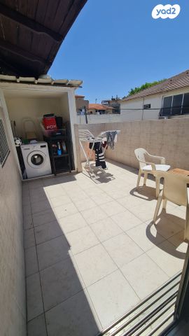 דירה, השלושה, בת ים