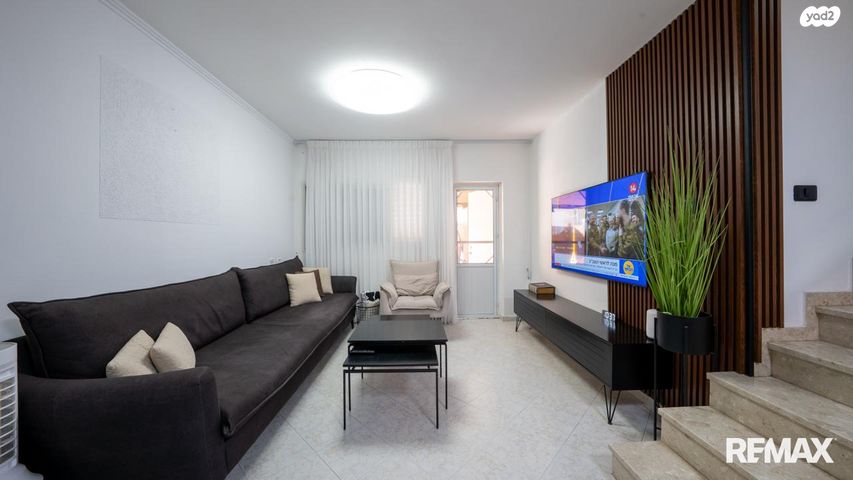 דו משפחתי, שאול המלך 105, שפירא, אופקים