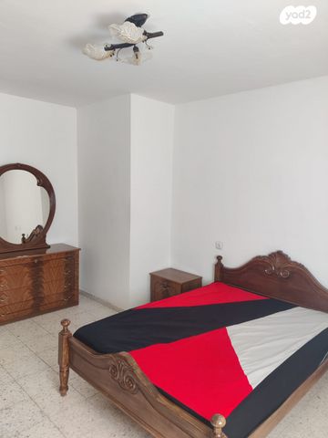 דירה, חלמיש, ערד