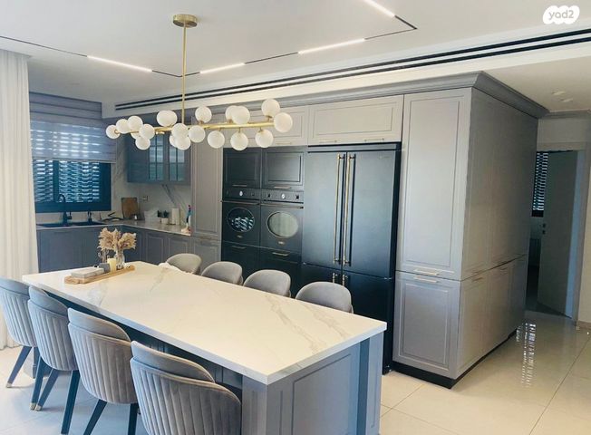 דירת גן, שדרות דוד בן גוריון, הסיטי, אשקלון