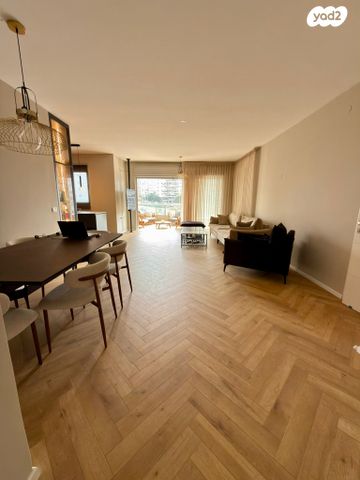 דירה, כינור, הקריה מע"ר, אשדוד