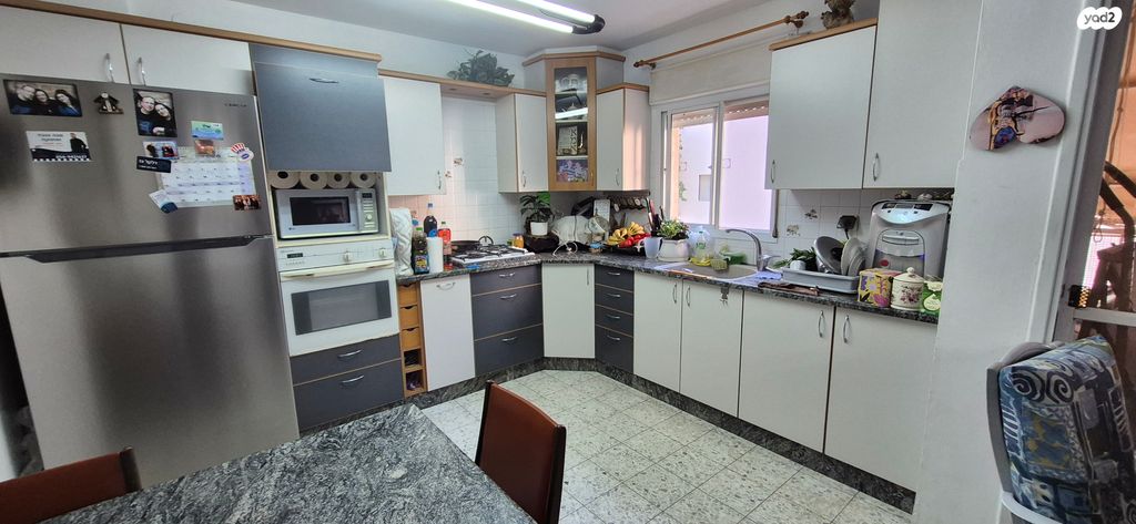 דירה, הרברט סמואל, מרכז העיר, חדרה