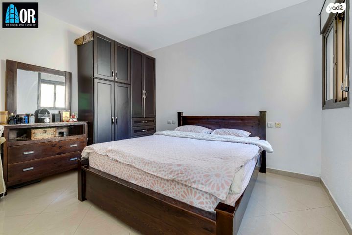 דירה, השיזף, שאר העיר, קרית עקרון