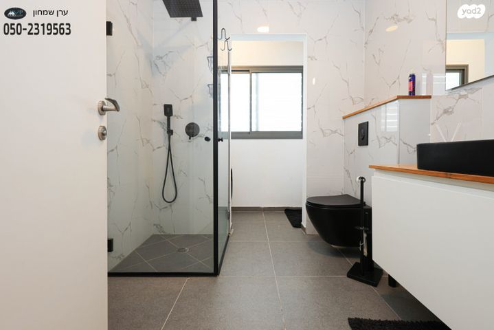 בית פרטי/ קוטג', השושנים, חדרה