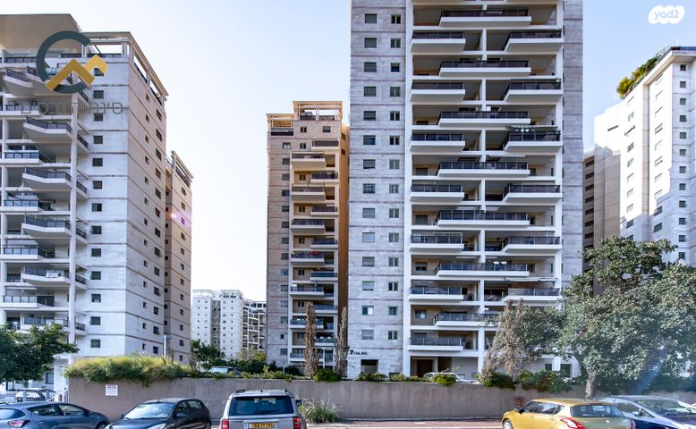 דירה, מתחם 200, הוד השרון