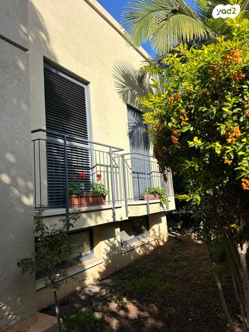 בית פרטי/ קוטג', צופית