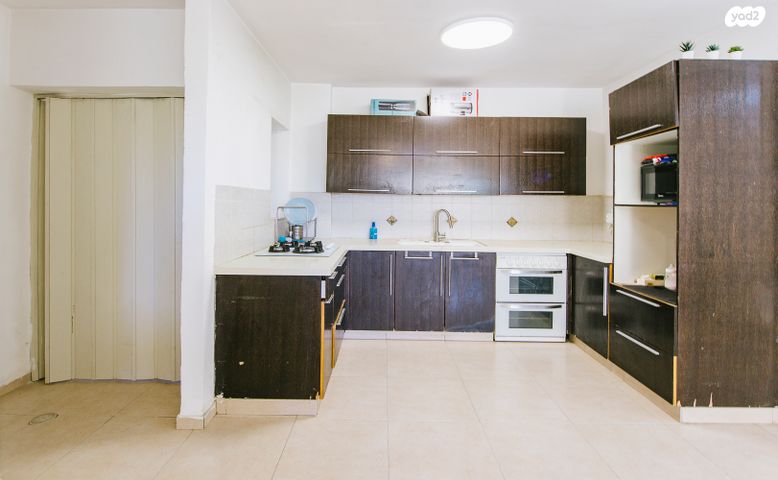 דירה, רבי יהודה הנשיא, הדר גנים, פתח תקווה