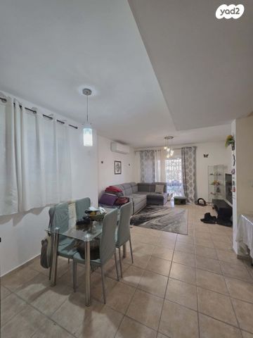 דירת גן, נתיב הסיירים, רמת רבין מערב, כרמיאל