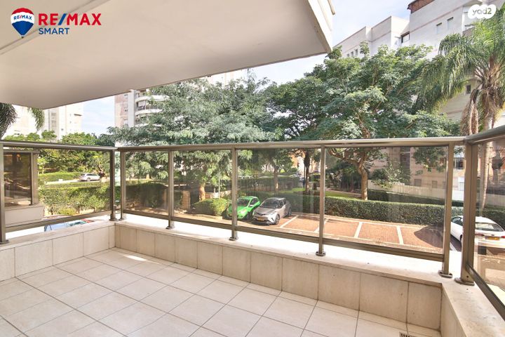 דירה, יצחק בן צבי, נווה גנים, קרית מוצקין