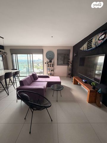 גג/ פנטהאוז, שקמים ואגמים, אשקלון