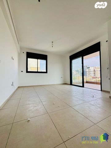 דירה, עוזיאל, תל יהודה, רמת גן