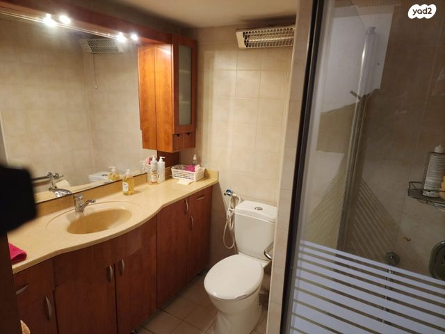 דירה, אחוזה, רעננה