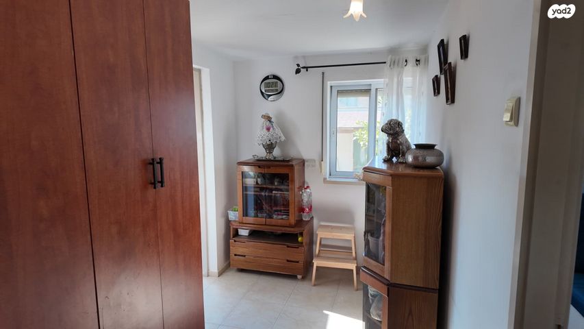 דו משפחתי, מעוף, ערד