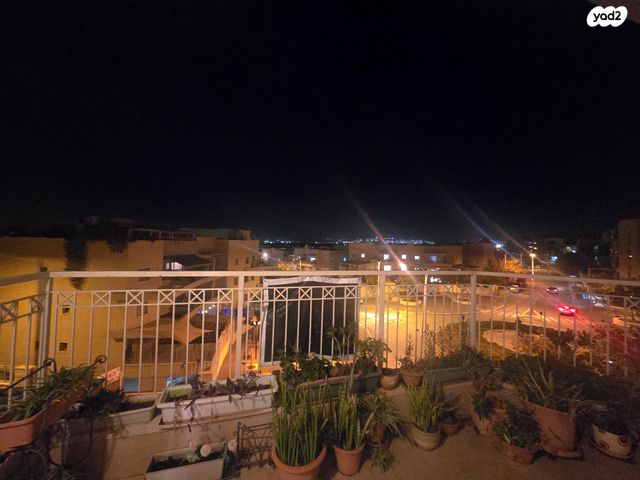 דירה, הכרמים, מודיעין מכבים רעות