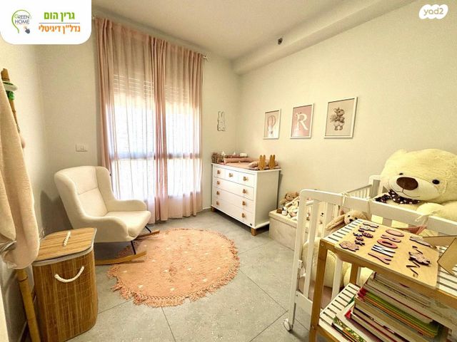 דירה, אמנון ליפקין שחק, נוף הטיילת, נתניה