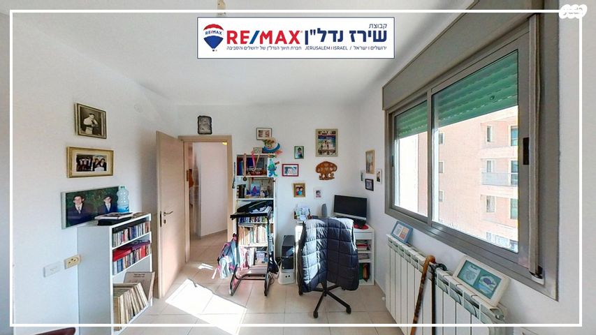 דירה, אברהם פררה 10, הולילנד, ירושלים