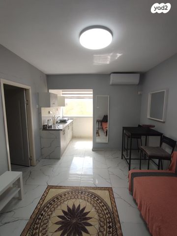 דירה, רש"י 19, שכונה ד', באר שבע