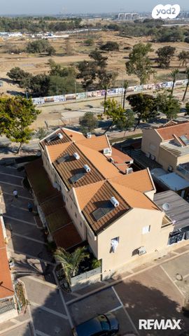 דו משפחתי, שאול המלך 105, שפירא, אופקים