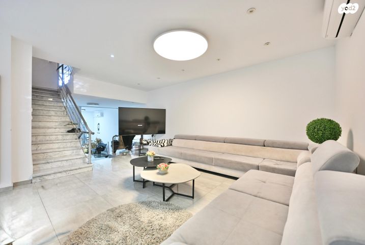 בית פרטי/ קוטג', האילתית, נווה ים, ראשון לציון