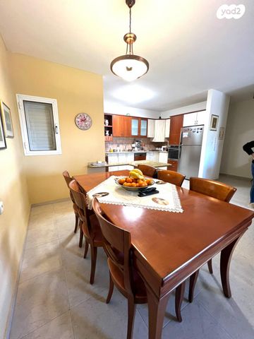 דירה, מבצע נחשון, שכונה ו', באר שבע