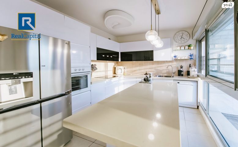 דירה, רעננה