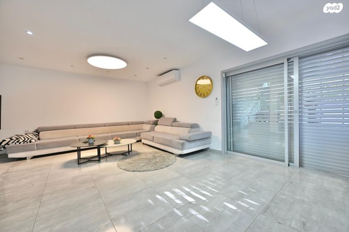 בית פרטי/ קוטג', האילתית, נווה ים, ראשון לציון