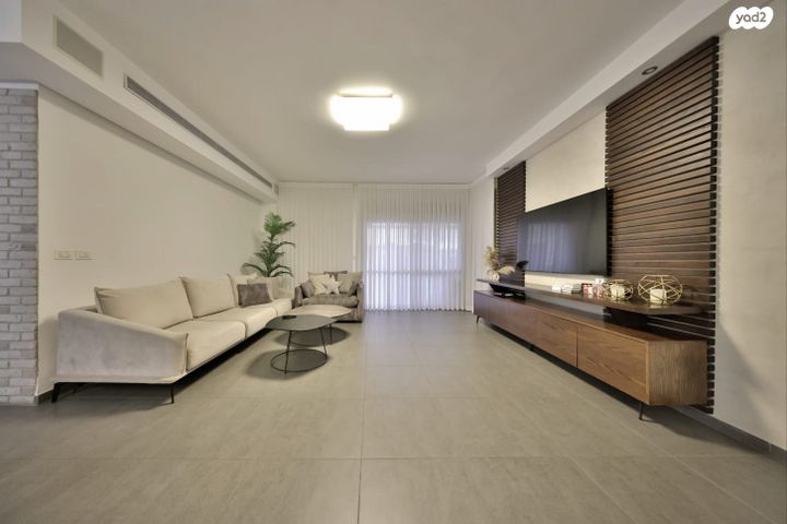 דירה, התאנים, מרכז העיר, קרית אתא