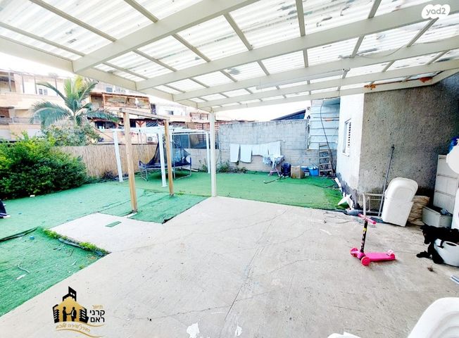 דירת גן, נתיבות