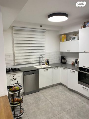 דירה, שדרות הציונות 75, ברנע, אשקלון