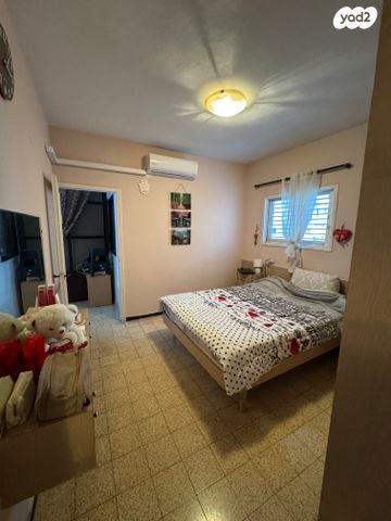 דירה, שדרות בר אילן, בת ים