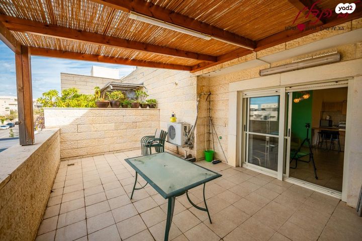 דירה, הלוח העברי, הכרמים, מודיעין מכבים רעות