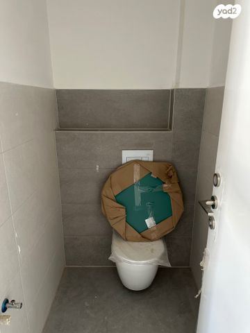 גג/ פנטהאוז, אופקים