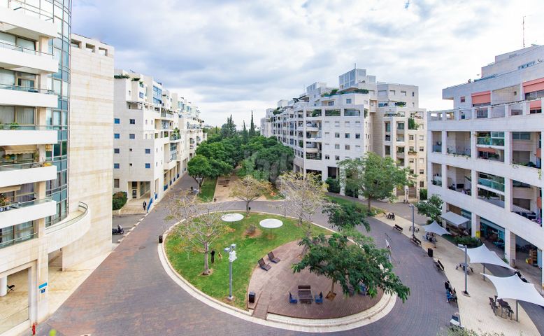 דירה למכירה בתל אביב יפו (תיווך) — 2