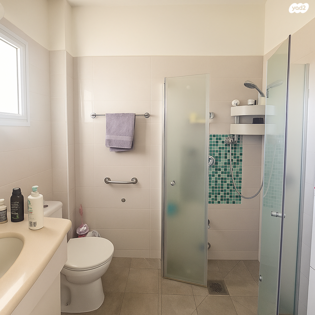 דירה, ג' / מרכז מזרח העיר, רחובות